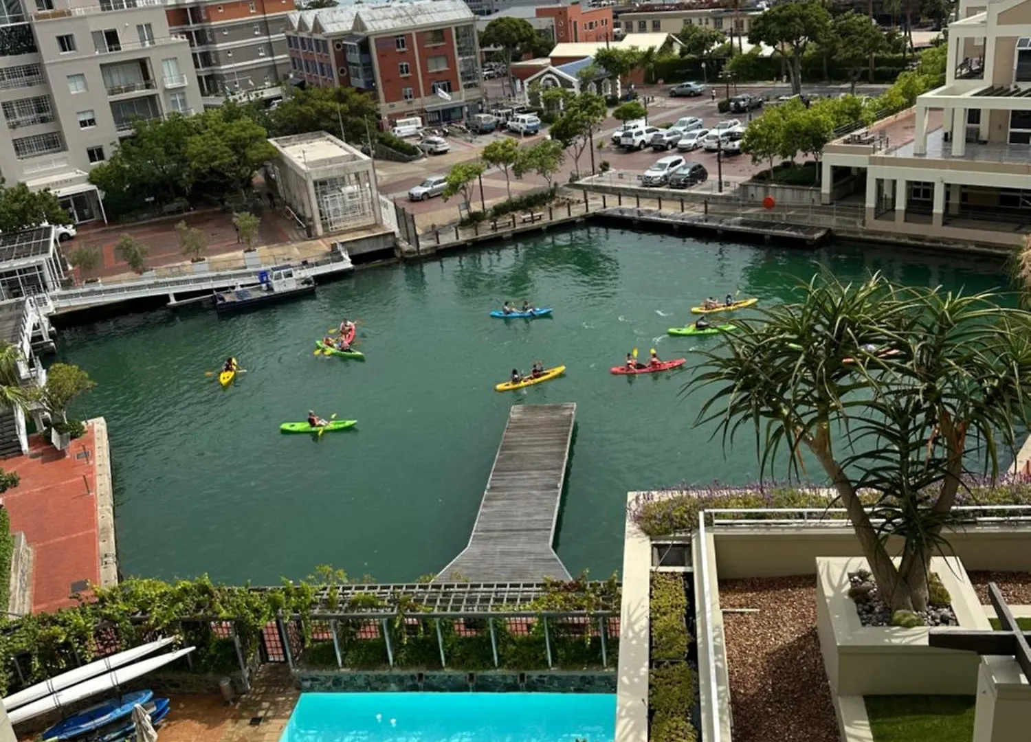 V&A Waterfront Cape Town The Most Secure And Luxurious 3 Bedroom Apartment With Views From All The Rooms !